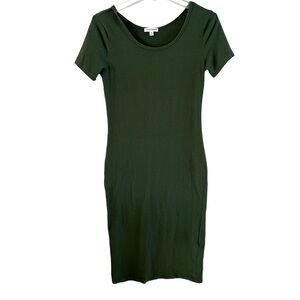 Zenana Premium knit body contouring dress dark green size medium midi length